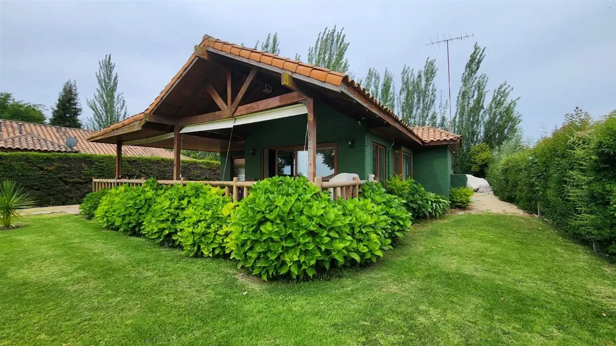 Casa En Venta De 4 Dorm. Lago Rapel