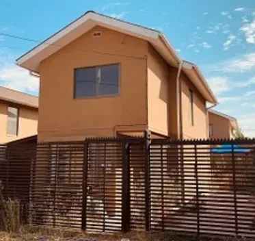 Casa En Venta De 3 Dorm. En Colina