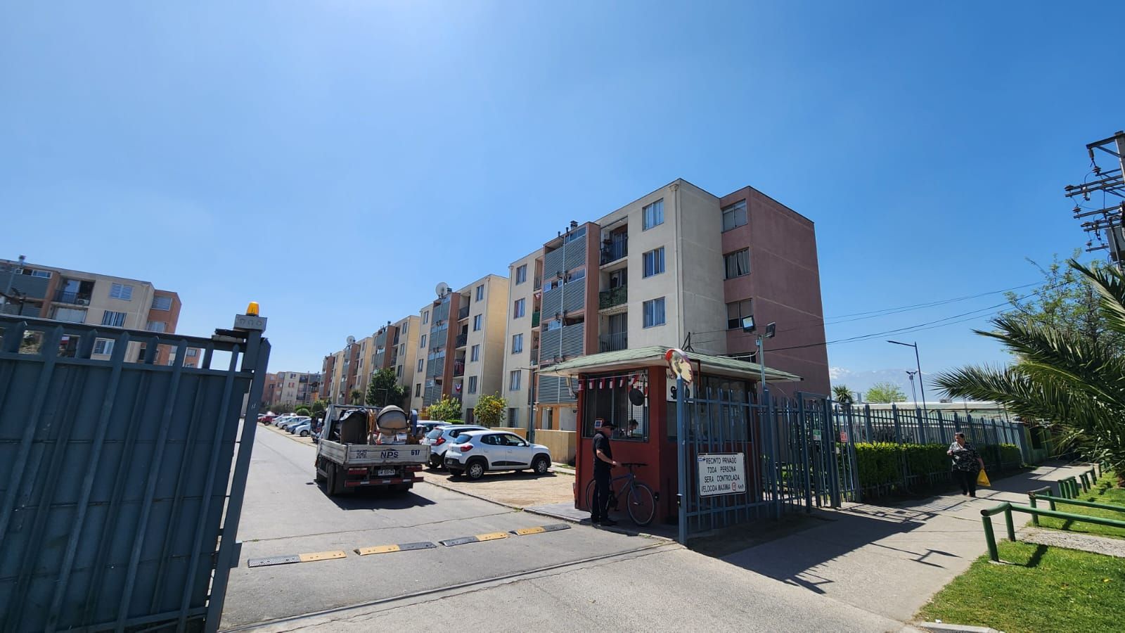 Bajo precio de mercado! Departamento 3 dormitorios